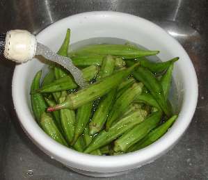 تخزين الخضار والفواكة بالصور okra_wash.jpg