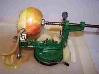 Apple peeler