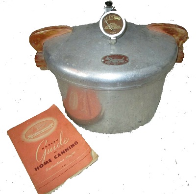 https://www.pickyourown.org/canning_equipment/OldNationalNo7woodhandlesV2.jpg