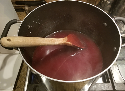 Kudzu jelly cooking