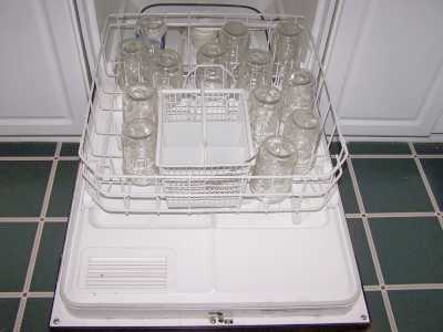 Sanitizing ("sterilizing") jars in a dishwasher on hot or sanitize cycle