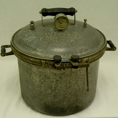 Kook Kwick pressure cooker by Sears
